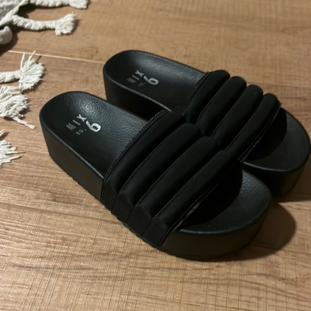 Platform slides